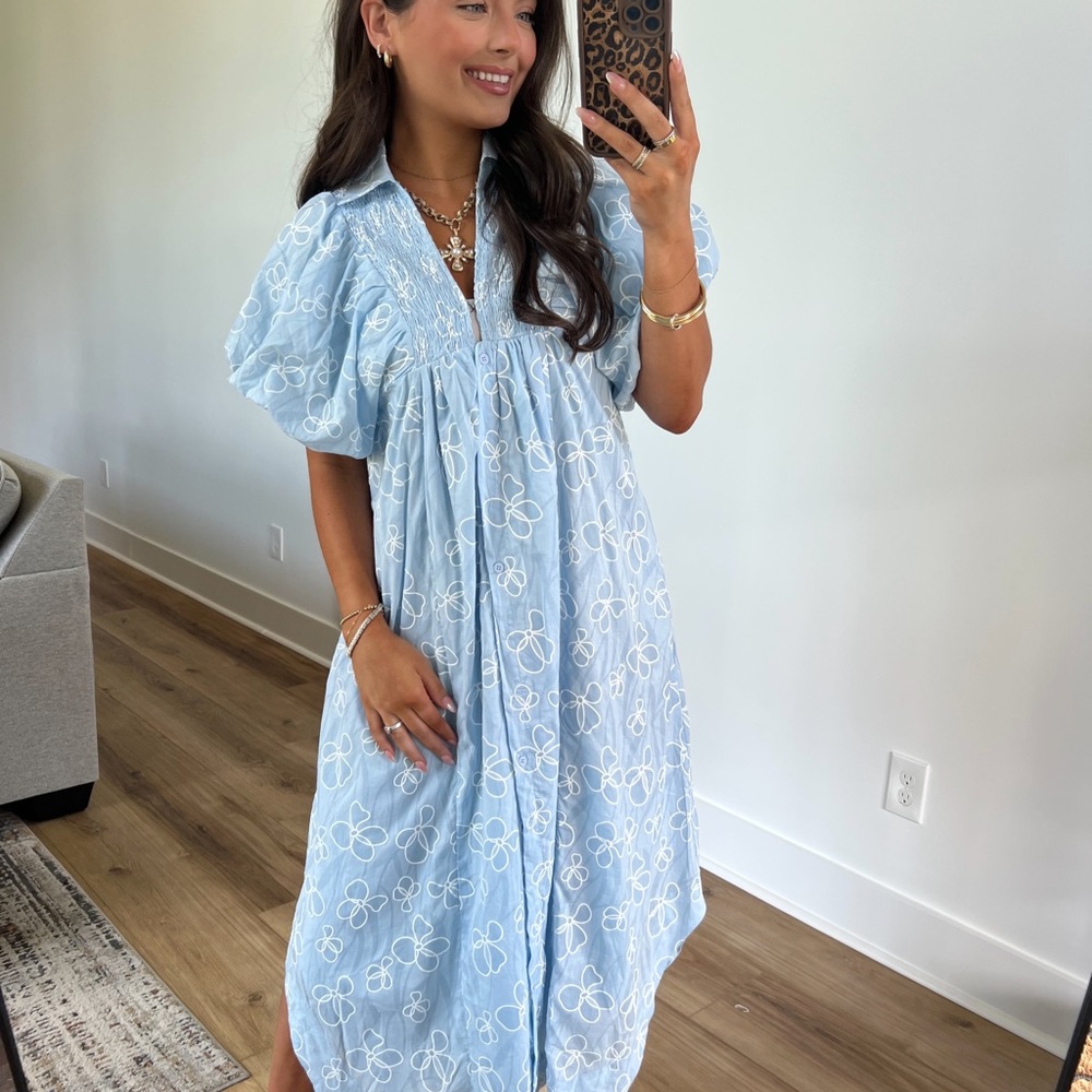 Elegant Blue Floral Dress